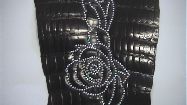collection 2 strass rose on crocodile leather